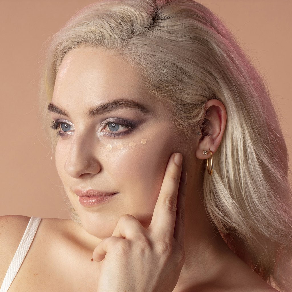 Fair -- Winky Lux Peeper Perfect Under-Eye Concealer